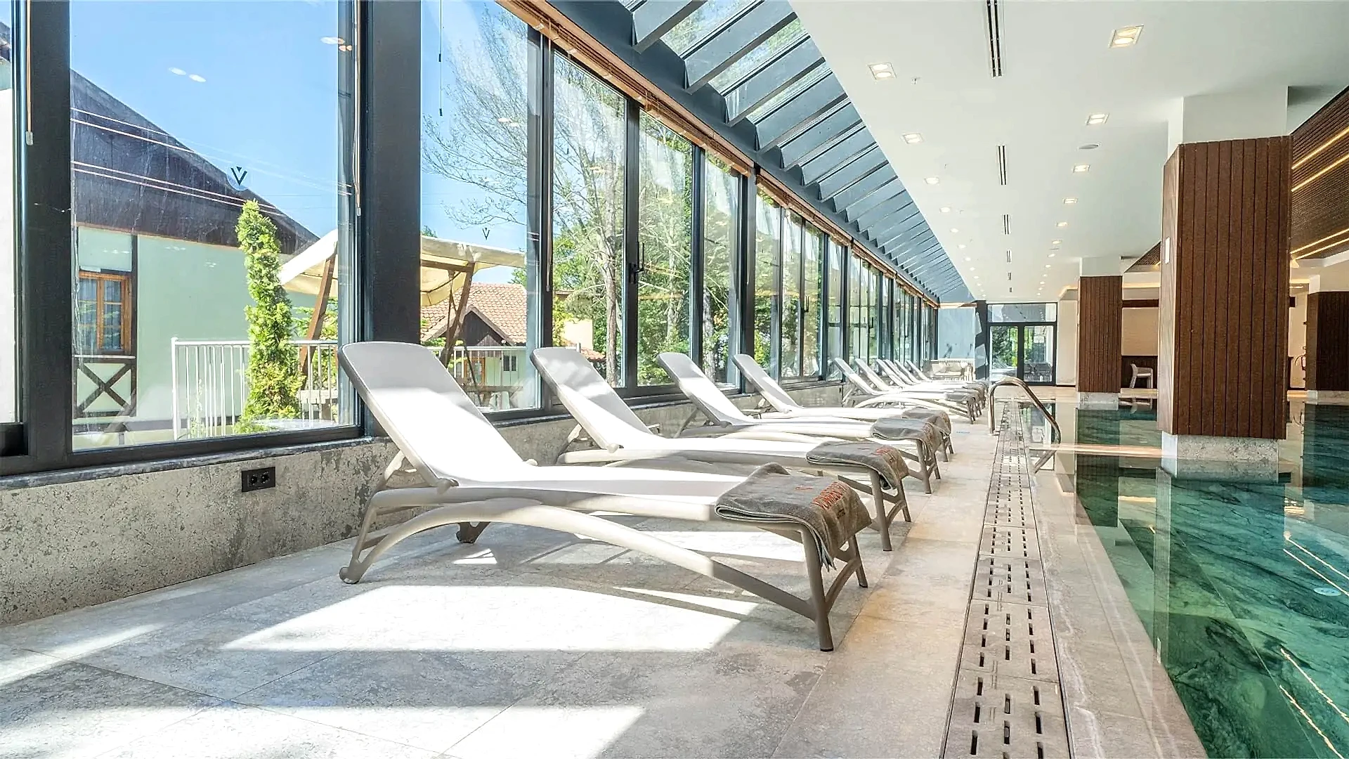 1920x1080_0038_DSC00090